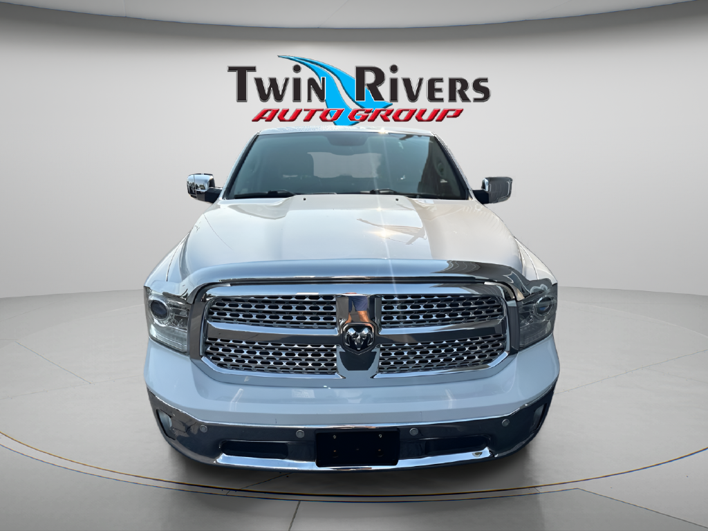 2017 RAM Ram 1500 Laramie Crew Cab 4x4 5'7' Box