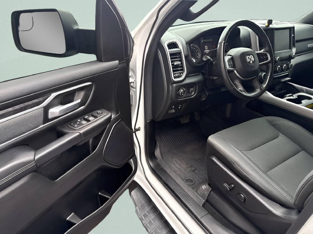 2022 RAM Ram 1500 Big Horn Quad Cab 4x4 6'4' Box