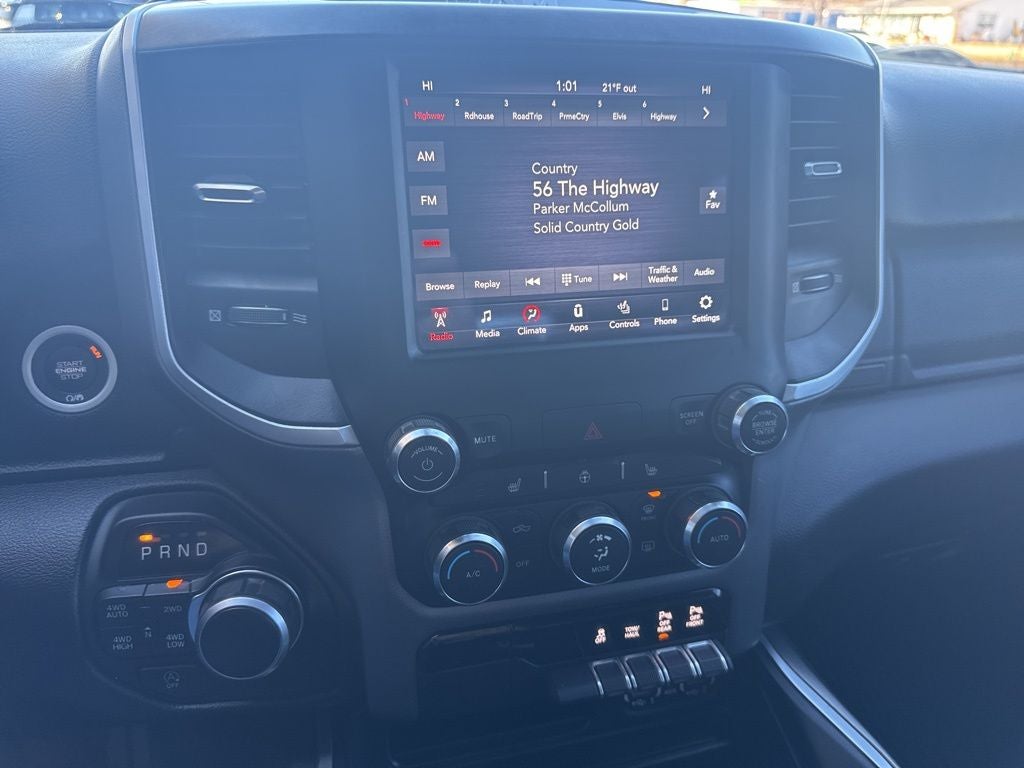 2020 RAM 1500 Big Horn Crew Cab 4x4 5'7' Box