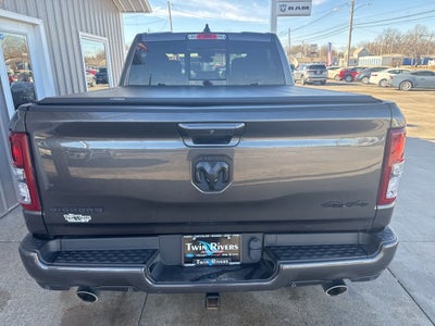 2020 RAM 1500 Big Horn Crew Cab 4x4 5'7' Box