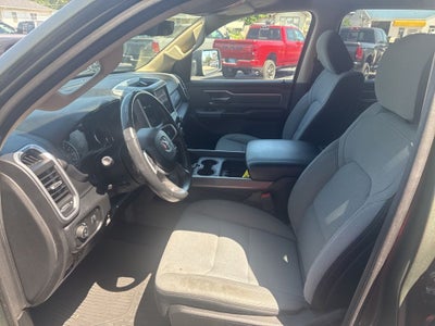 2020 RAM 1500 Big Horn Crew Cab 4x4 5'7' Box