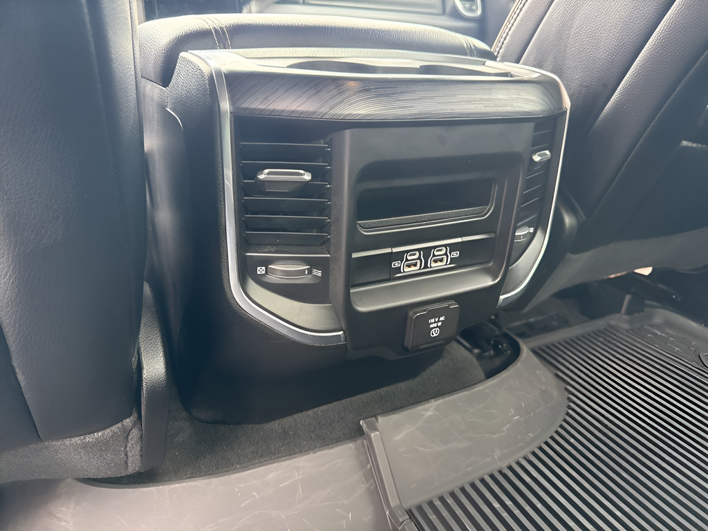 2023 RAM Ram 1500 Laramie Crew Cab 4x4 5'7' Box