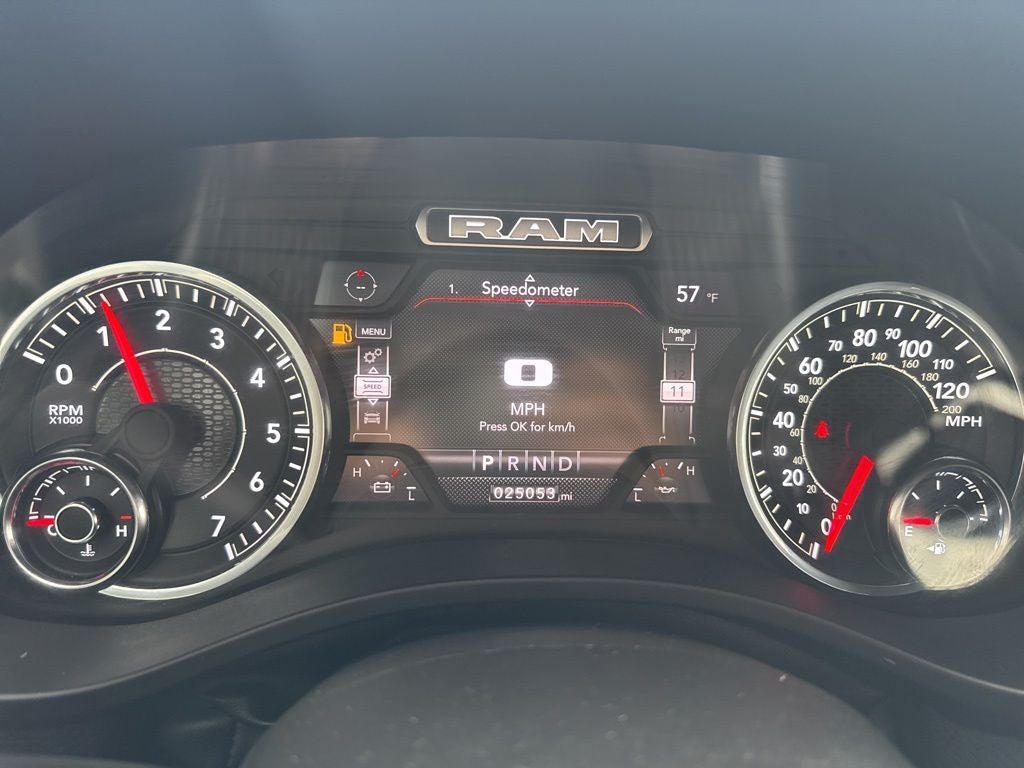 2023 RAM 1500 Laramie Crew Cab 4x4 5'7' Box