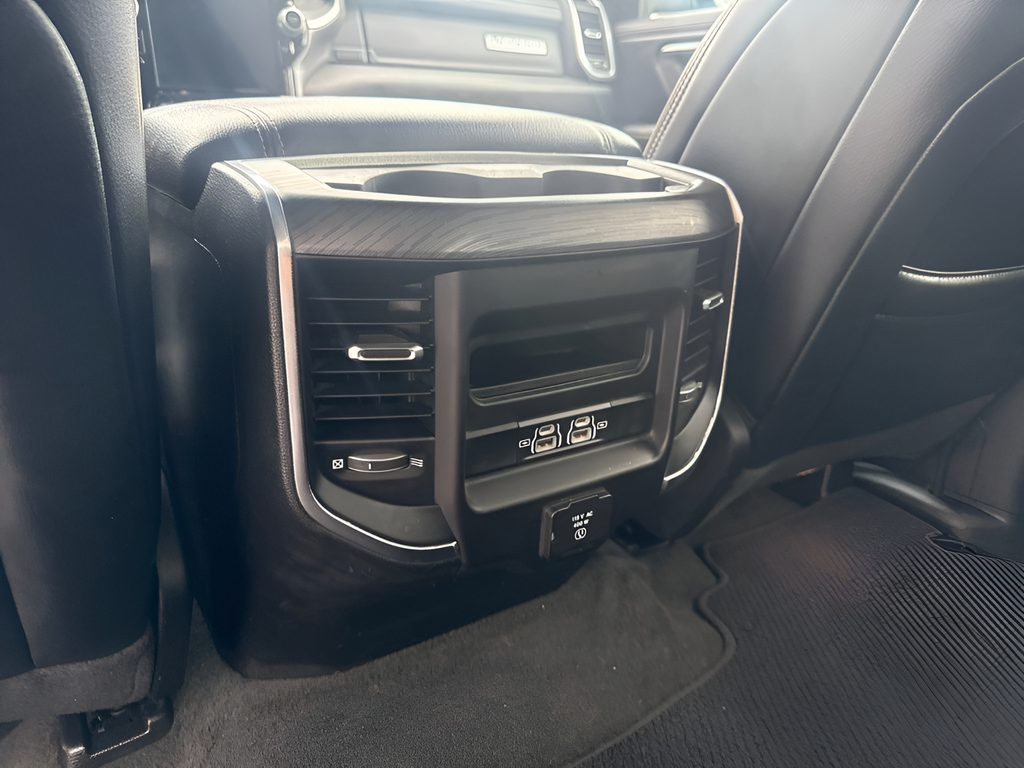 2023 RAM Ram 1500 Laramie Crew Cab 4x4 5'7' Box