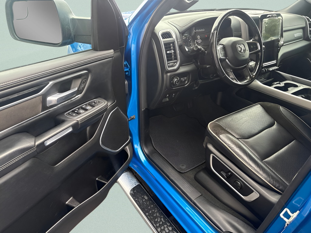 2023 RAM Ram 1500 Laramie Crew Cab 4x4 5'7' Box