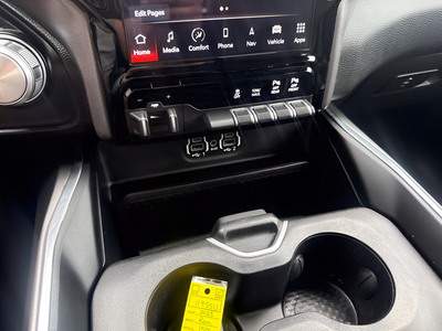 2023 RAM Ram 1500 Laramie Crew Cab 4x4 5'7' Box