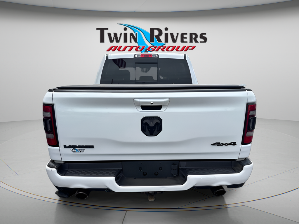 2022 RAM 1500 Laramie Crew Cab 4x4 5'7' Box