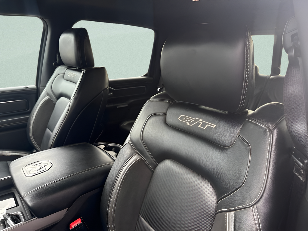 2022 RAM Ram 1500 Laramie Crew Cab 4x4 5'7' Box