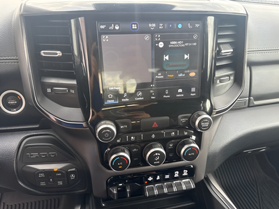2022 RAM Ram 1500 Laramie Crew Cab 4x4 5'7' Box