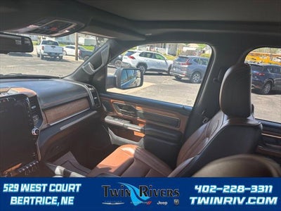 2020 RAM 1500 Laramie Longhorn Crew Cab 4x4 5'7' Box