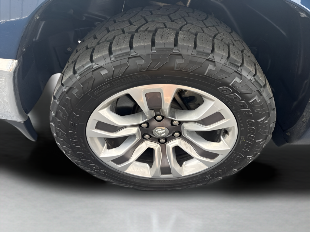 2020 RAM 1500 Laramie Longhorn Crew Cab 4x4 5'7' Box