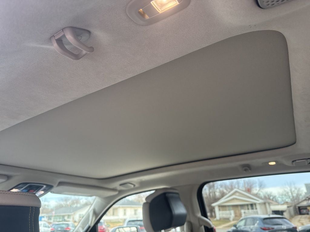 2025 RAM 1500 Tungsten Crew Cab 4x4 5'7' Box