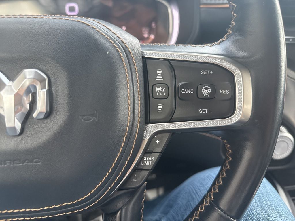 2025 RAM 1500 Tungsten Crew Cab 4x4 5'7' Box