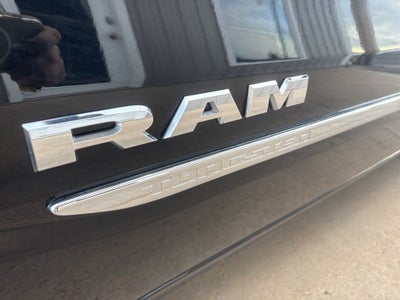 2025 RAM 1500 Tungsten Crew Cab 4x4 5'7' Box