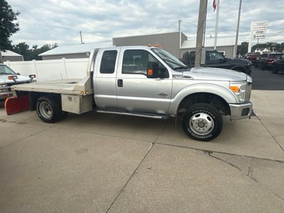2016 Ford F-350 Chassis XLT