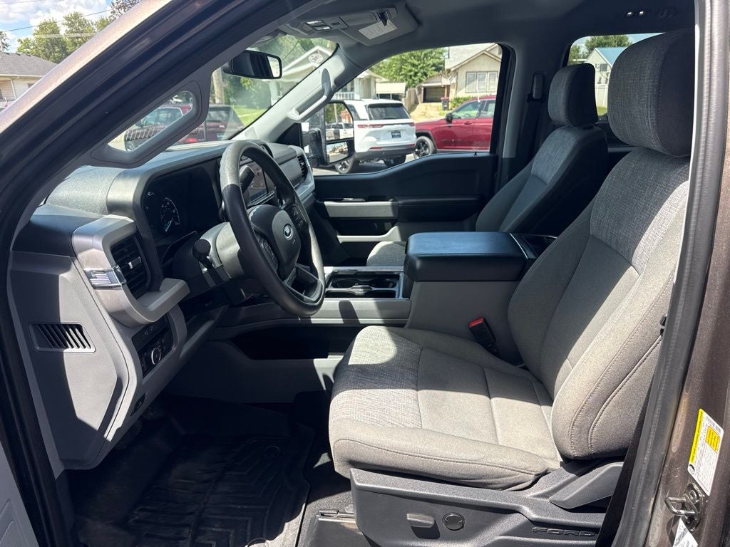 2023 Ford F-350 XLT