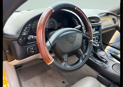 2004 Chevrolet Corvette Base