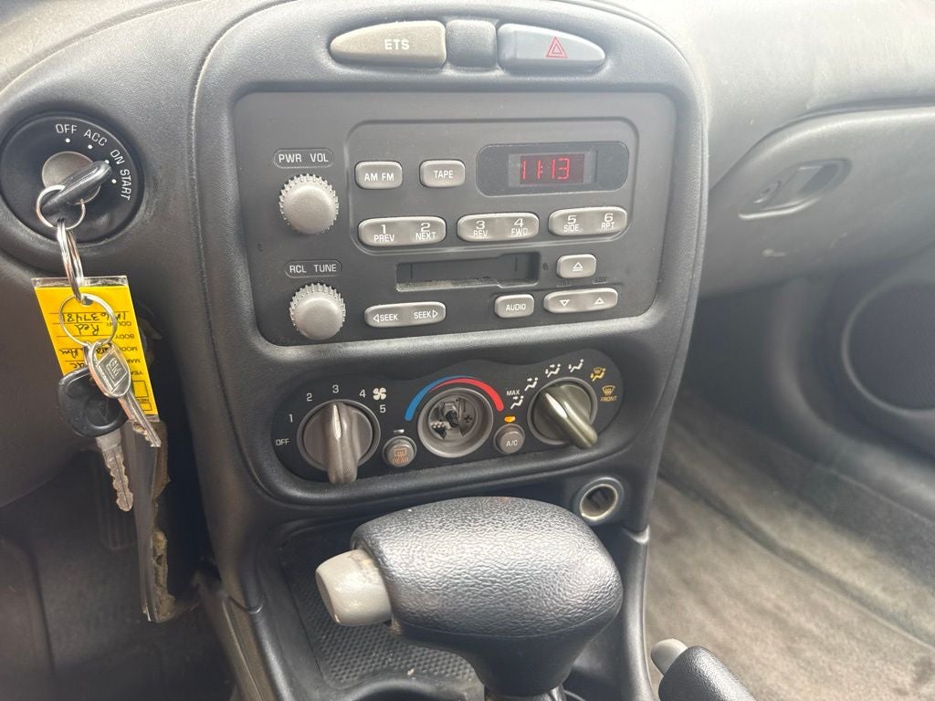 2001 Pontiac Grand Am SE