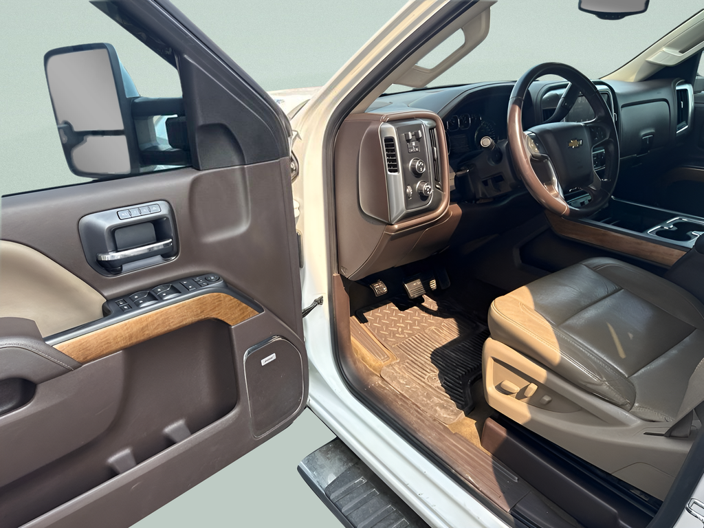 2015 Chevrolet Silverado 2500HD Built After Aug 14 LTZ