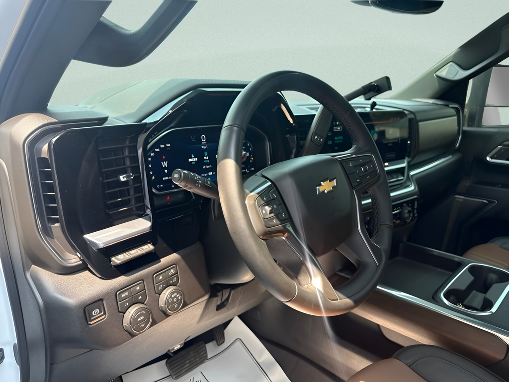 2026 Chevrolet Silverado 2500 HD Crew Cab, Standard Bed, High Country, 4WD