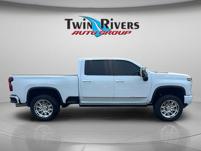 2026 Chevrolet Silverado 2500 HD Crew Cab, Standard Bed, High Country, 4WD