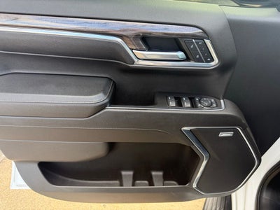 2023 Chevrolet Silverado 1500 4WD Crew Cab Short Bed LTZ