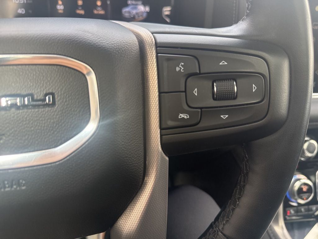 2023 GMC Yukon 4WD Denali