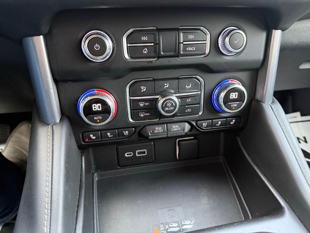 2022 GMC Yukon XL 4WD SLT