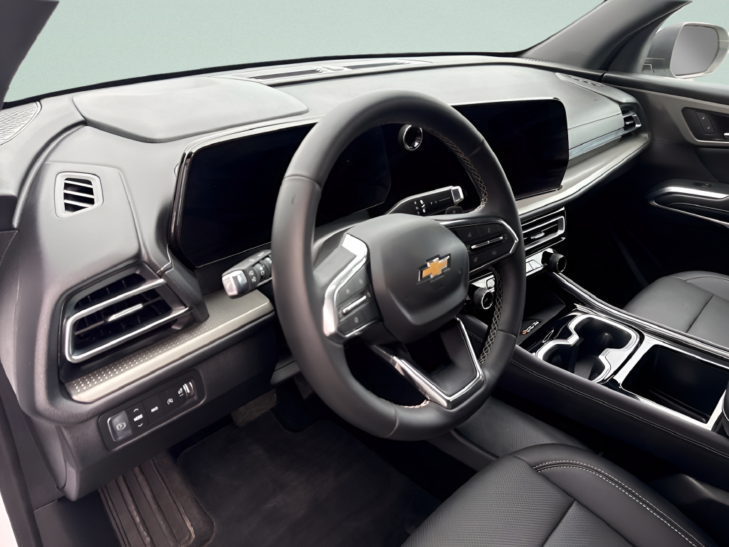 2026 Chevrolet Traverse AWD LT
