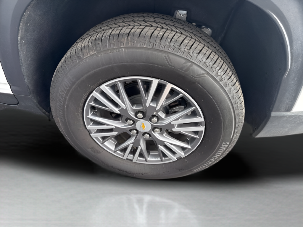 2026 Chevrolet Traverse AWD LT