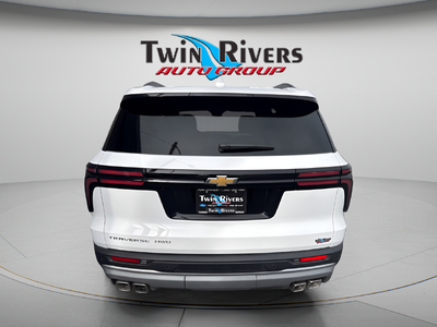 2026 Chevrolet Traverse AWD LT