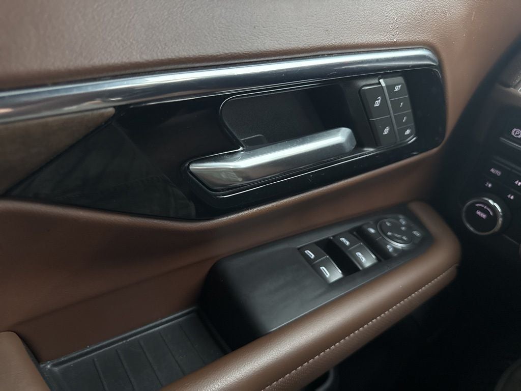2025 Chevrolet Tahoe 4WD High Country