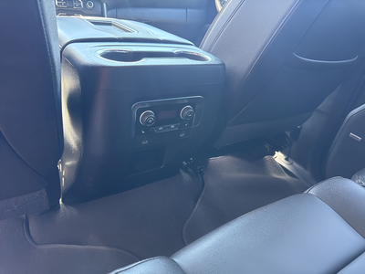 2023 Chevrolet Tahoe 4WD RST