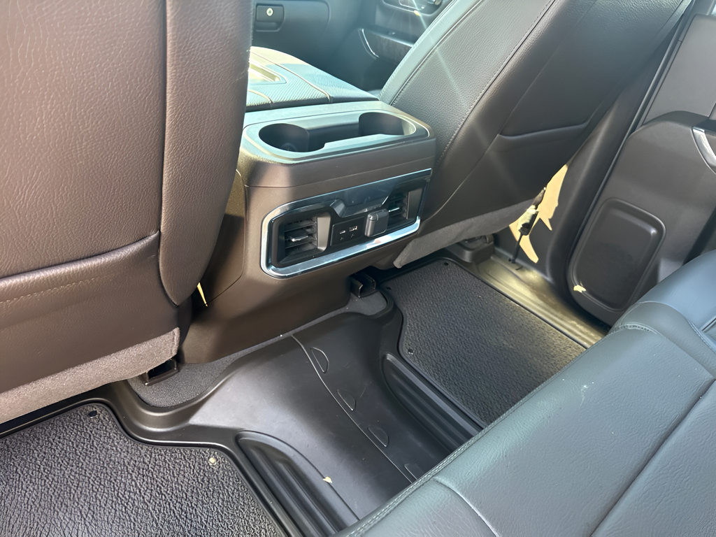 2022 GMC Sierra 2500HD 4WD Crew Cab Standard Bed Denali