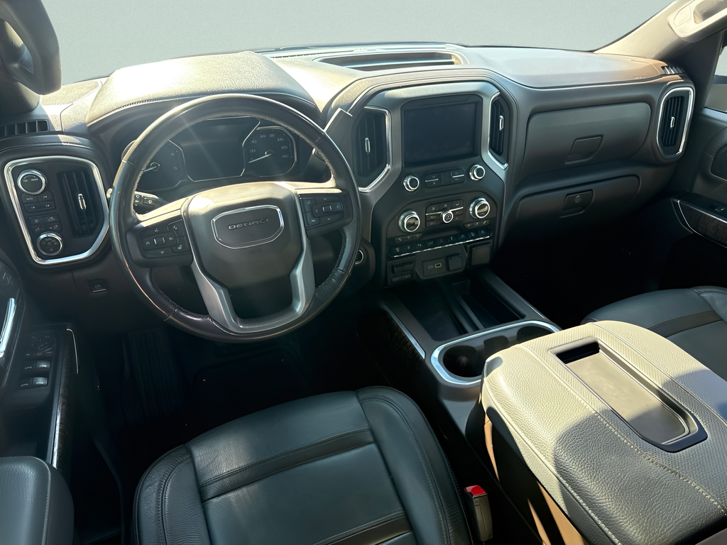 2022 GMC Sierra 2500HD 4WD Crew Cab Standard Bed Denali