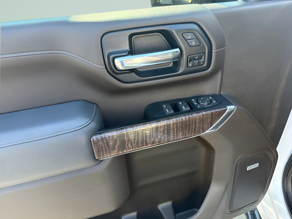 2022 GMC Sierra 2500HD 4WD Crew Cab Standard Bed Denali