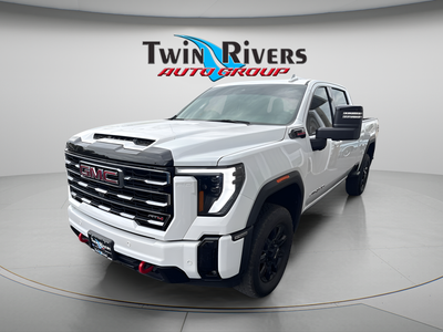 2025 GMC Sierra 2500HD 4WD Crew Cab Standard Bed AT4