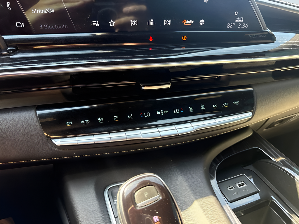 2021 Cadillac Escalade 4WD Sport