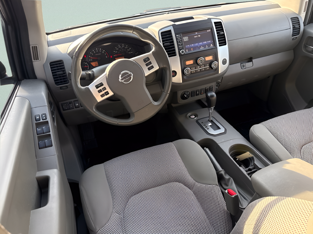2020 Nissan Frontier Crew Cab SV 4x4