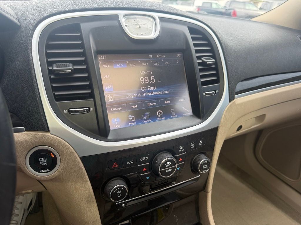2013 Chrysler 300 Motown
