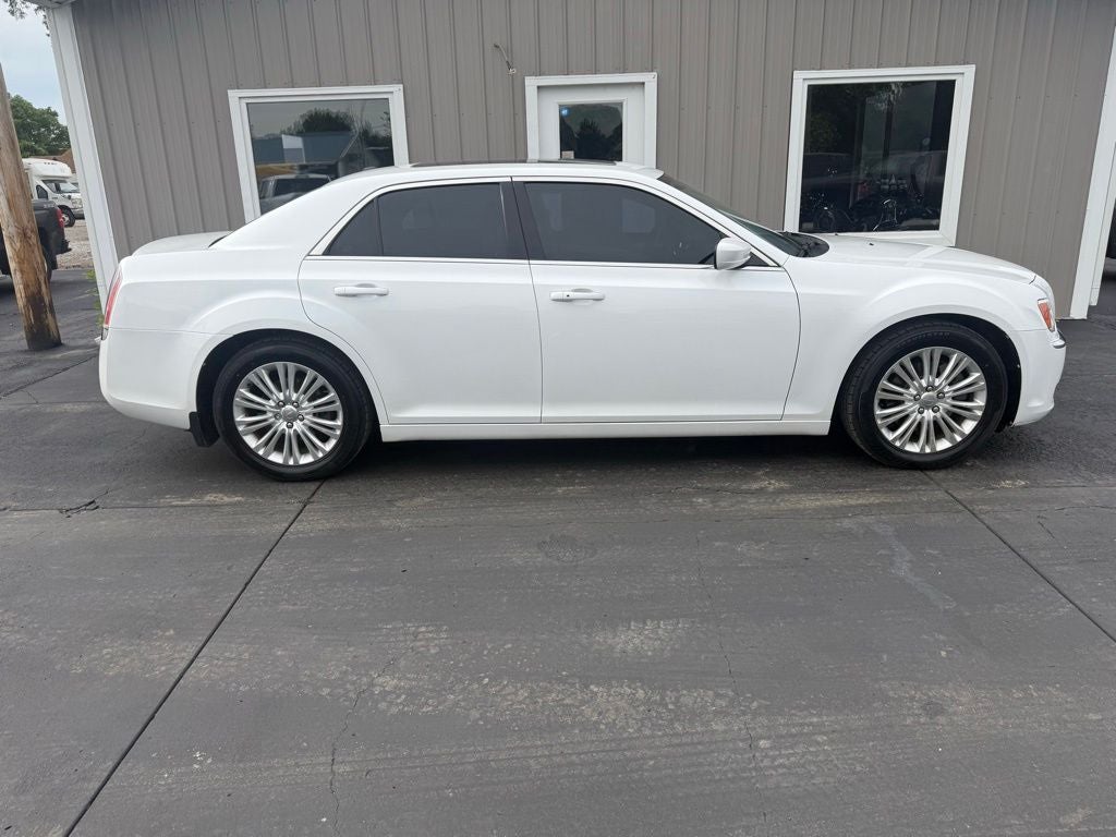 2013 Chrysler 300 Motown