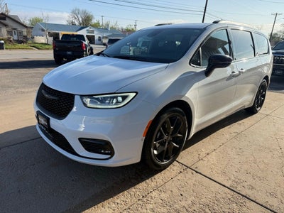 2024 Chrysler Pacifica Limited