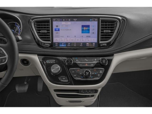 2024 Chrysler Pacifica Hybrid S Appearance Pkg