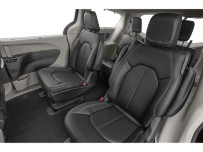 2024 Chrysler Pacifica Hybrid S Appearance Pkg