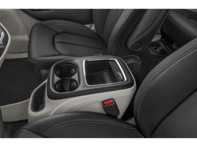 2024 Chrysler Pacifica Hybrid S Appearance Pkg