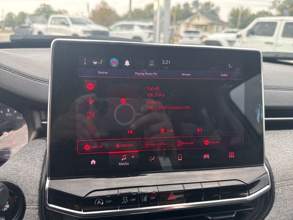 2022 Jeep Compass Latitude Lux 4x4