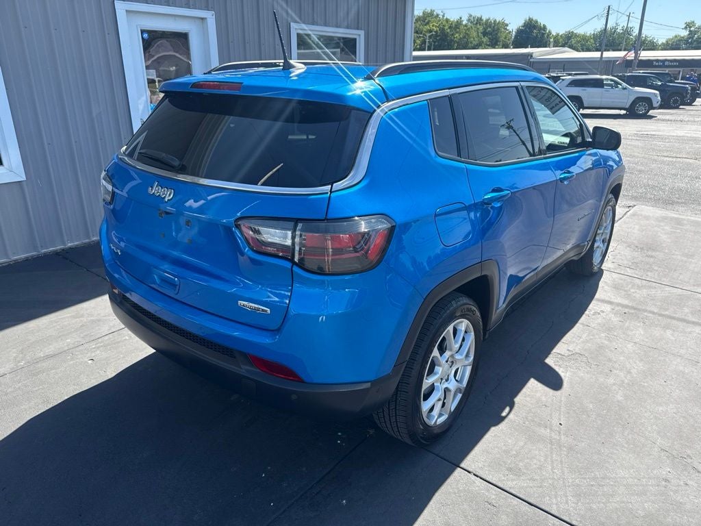 2024 Jeep Compass Latitude Lux FWD