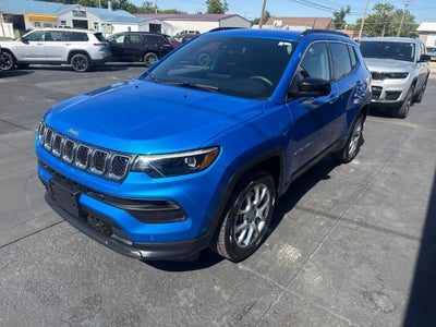 2024 Jeep Compass Latitude Lux FWD