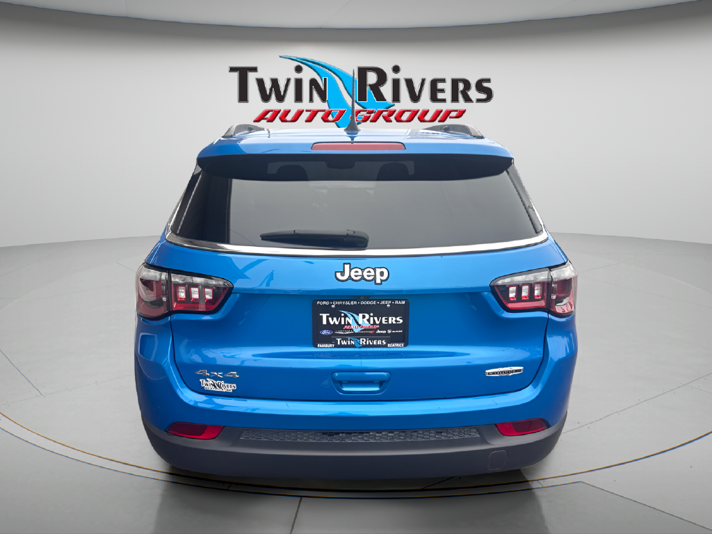 2024 Jeep Compass Latitude Lux FWD