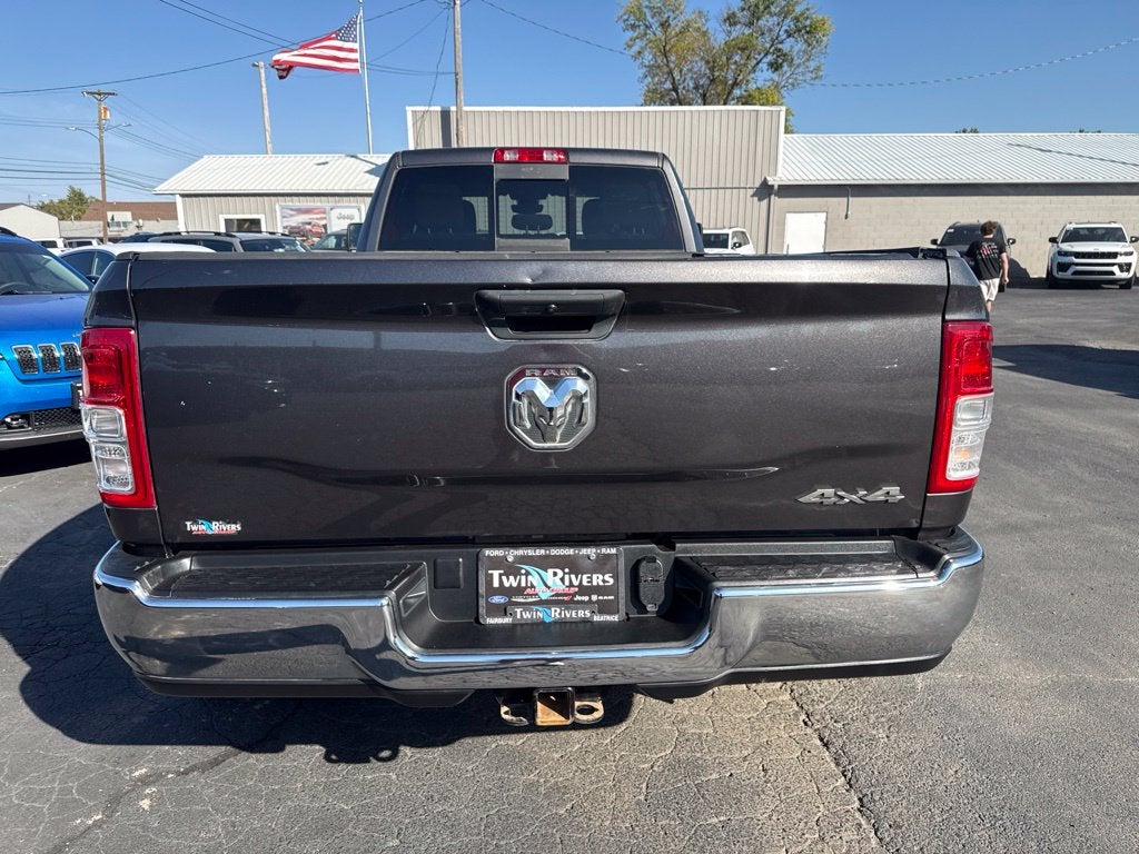 2024 RAM Ram 3500 Tradesman Crew Cab 4x4 8' Box